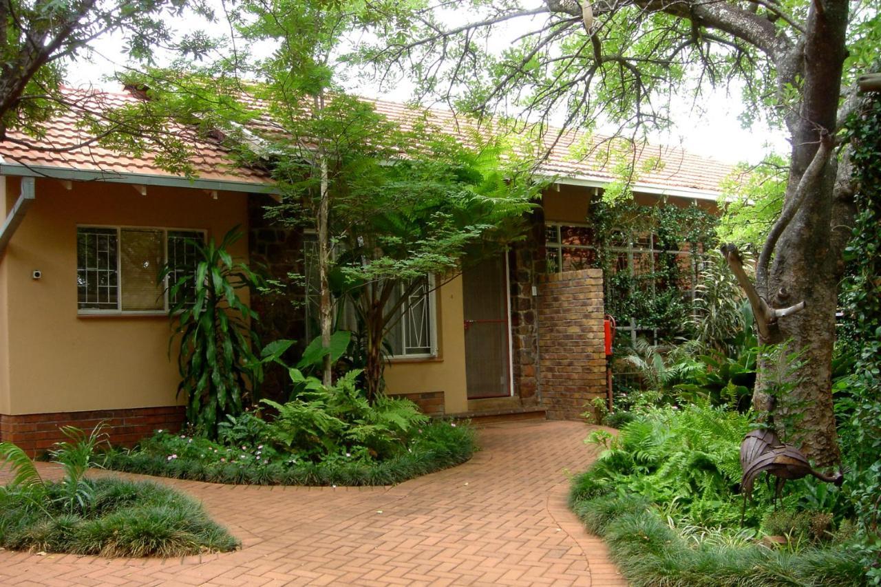 ماليلين Selati 103 Guest Cottages المظهر الخارجي الصورة