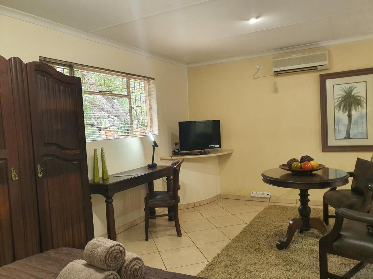 ماليلين Selati 103 Guest Cottages المظهر الخارجي الصورة