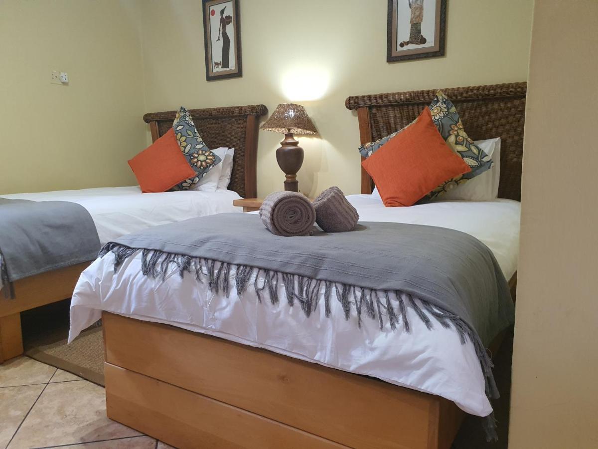 ماليلين Selati 103 Guest Cottages المظهر الخارجي الصورة