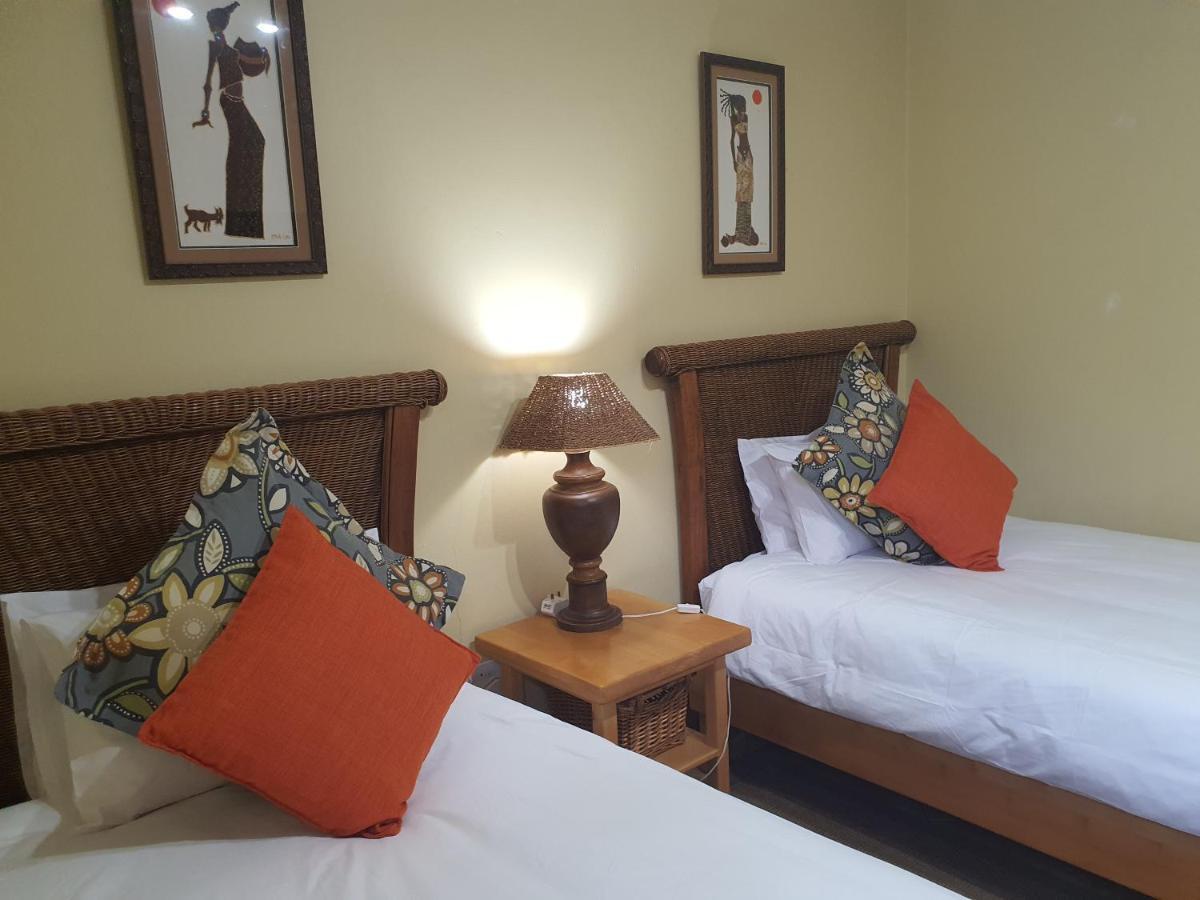 ماليلين Selati 103 Guest Cottages المظهر الخارجي الصورة