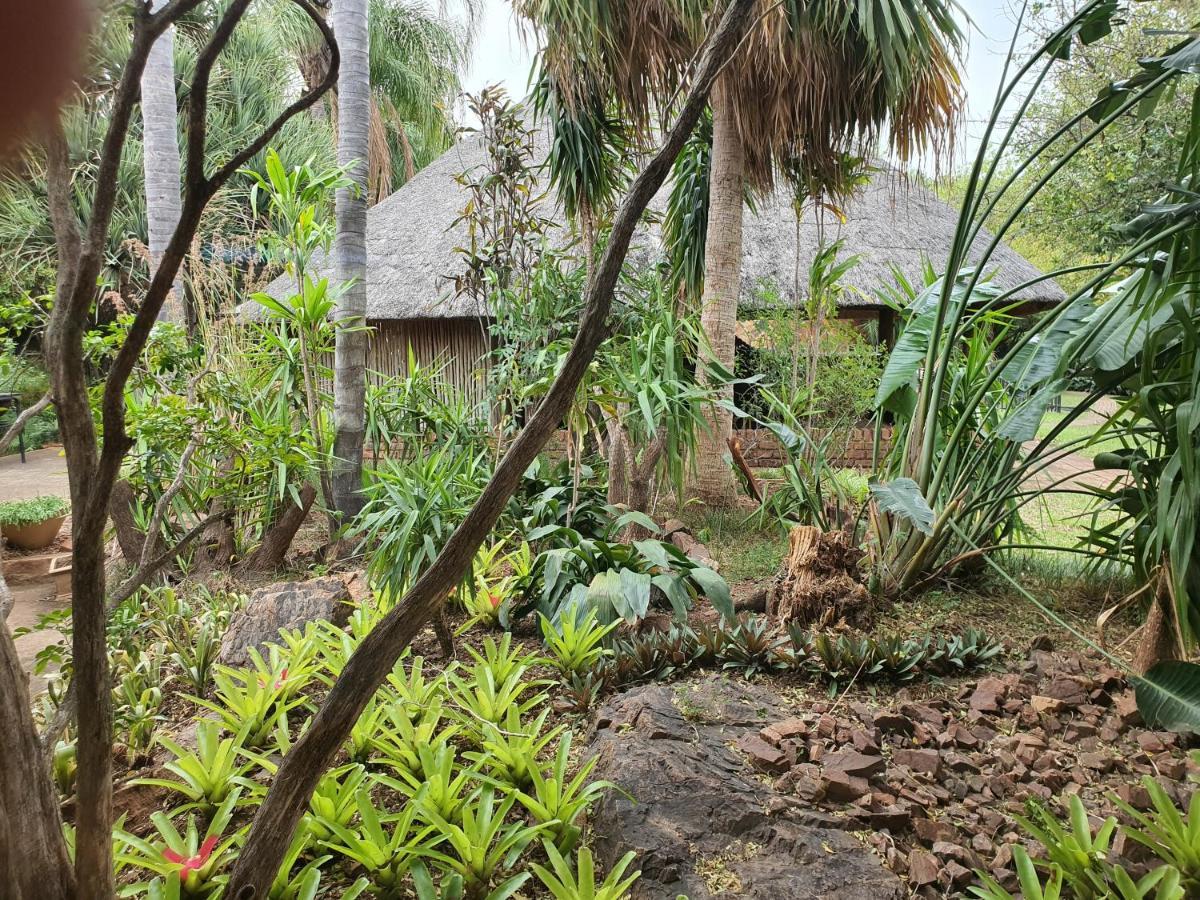 ماليلين Selati 103 Guest Cottages المظهر الخارجي الصورة
