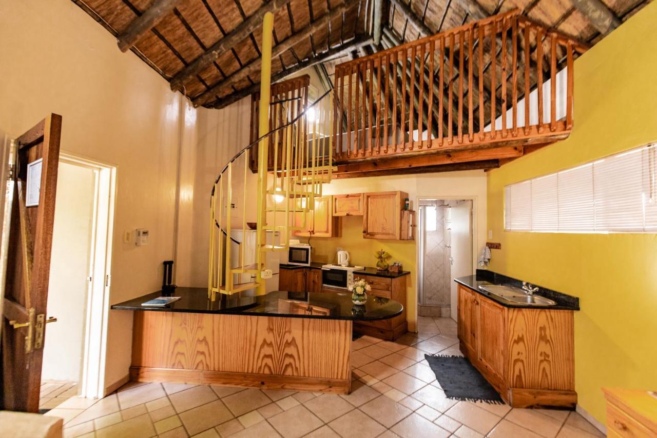 ماليلين Selati 103 Guest Cottages المظهر الخارجي الصورة
